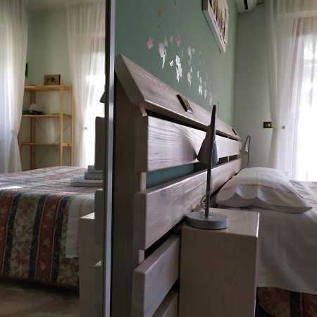 B&B La Casa Di Angelica Roseto Degli Abruzzi Buitenkant foto