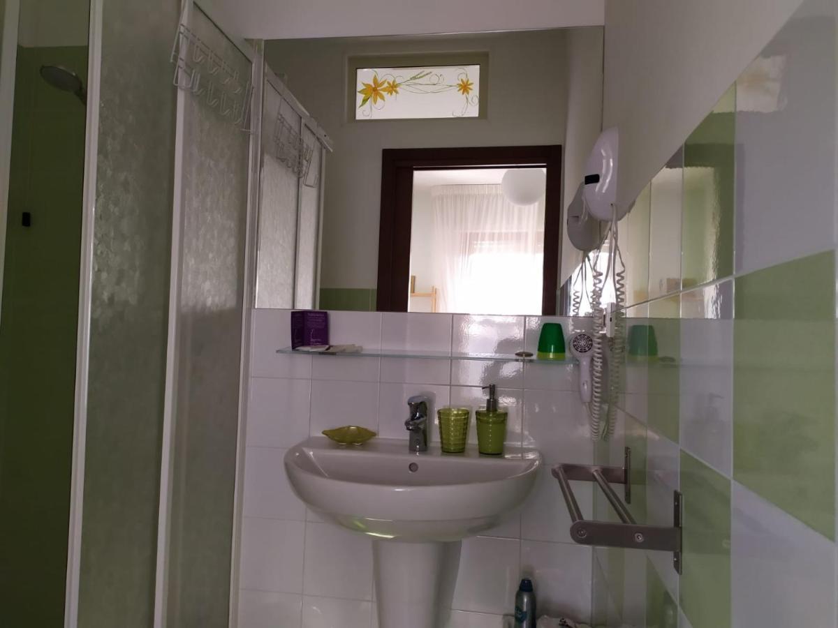 B&B La Casa Di Angelica Roseto Degli Abruzzi Buitenkant foto