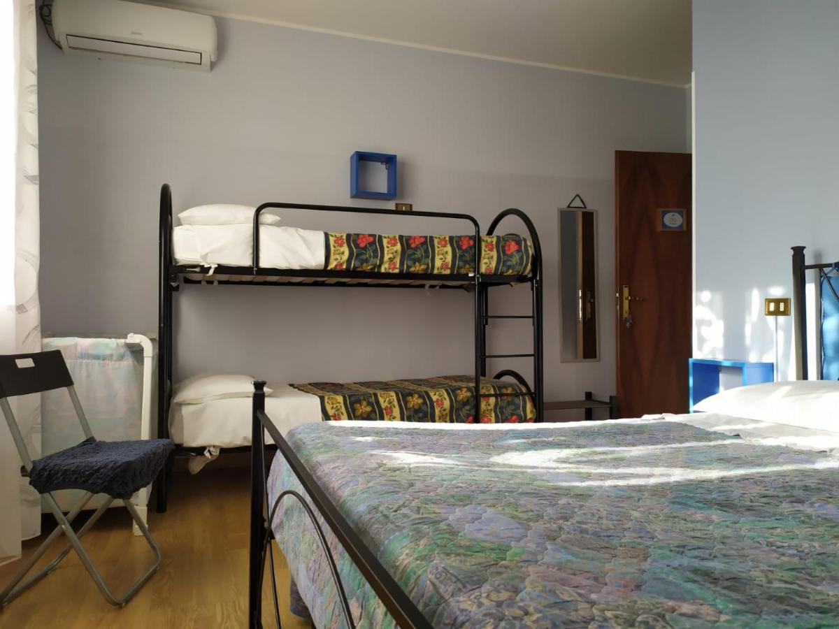 B&B La Casa Di Angelica Roseto Degli Abruzzi Buitenkant foto