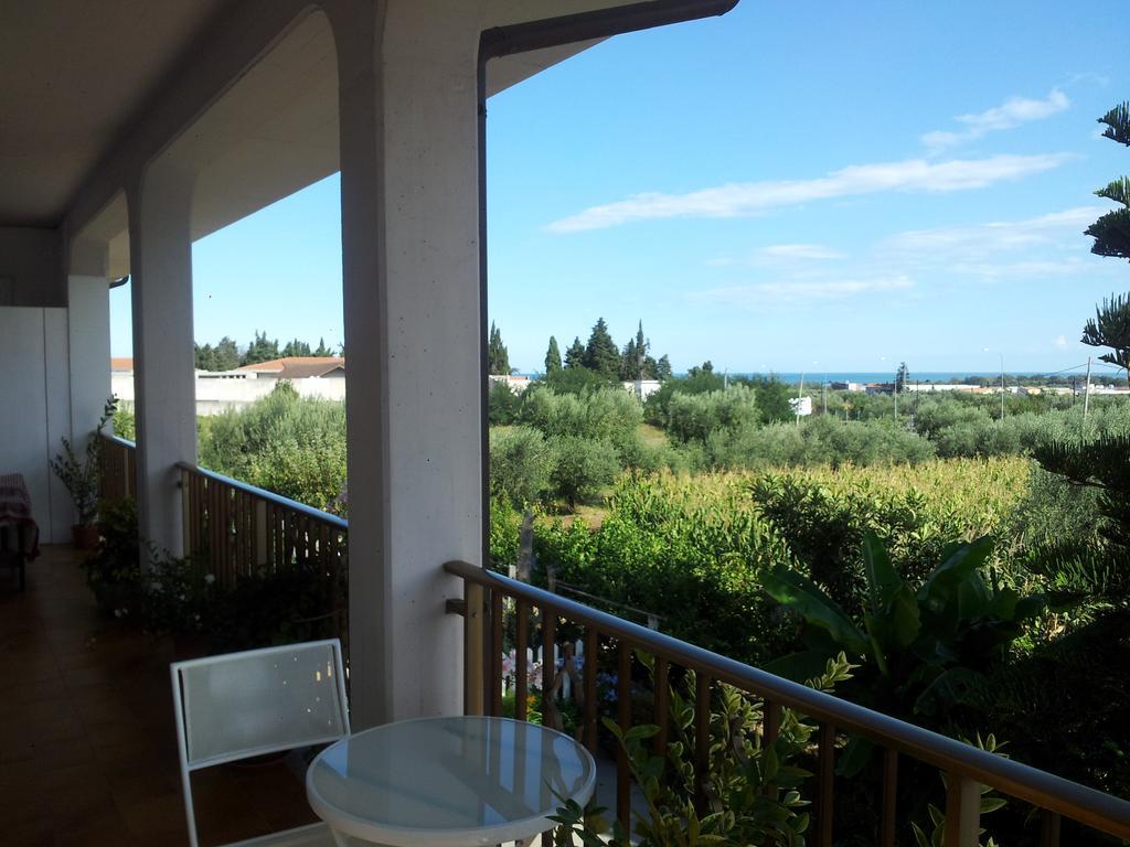 B&B La Casa Di Angelica Roseto Degli Abruzzi Buitenkant foto