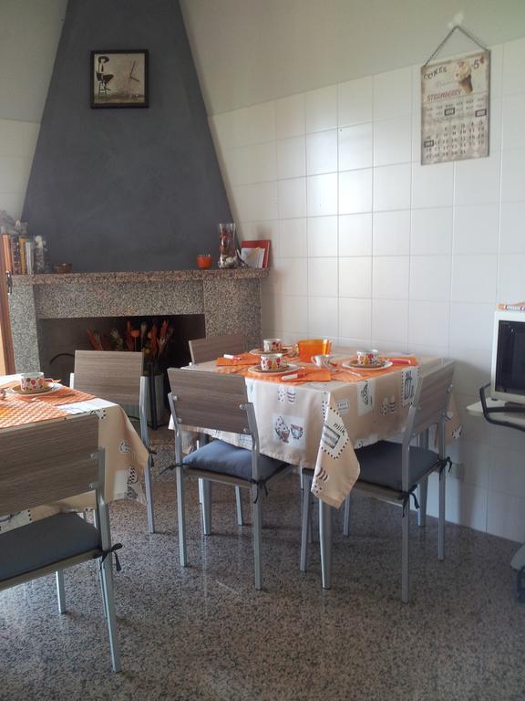 B&B La Casa Di Angelica Roseto Degli Abruzzi Buitenkant foto
